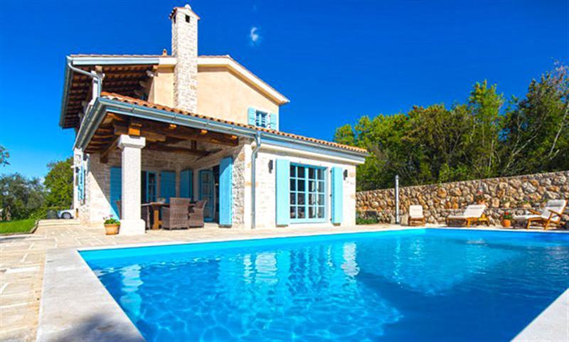 Accommodation with a swimming pool Sol Tours